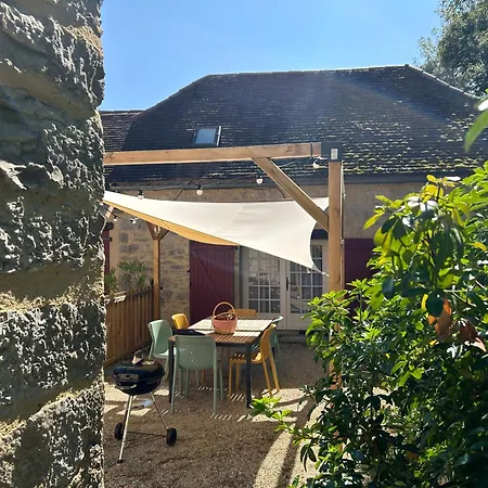 Le Domaine De La Claire Fontaine -chambres D'hotes B&B