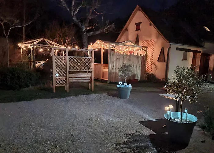 B&B Le Domaine De La Claire Fontaine -chambres D'hotes 4*