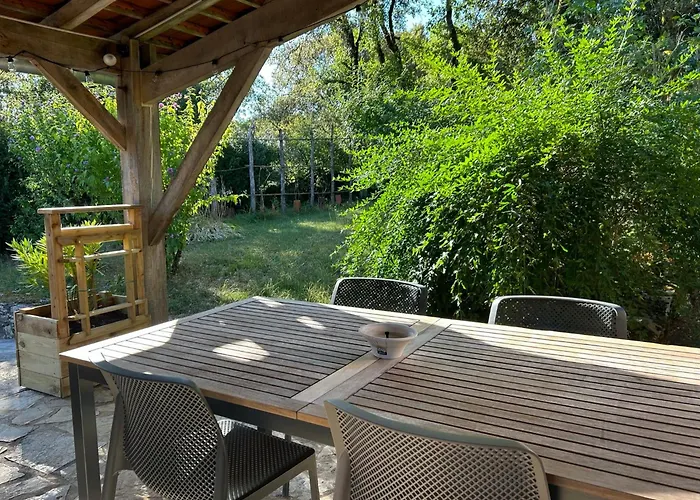 B&B Le Domaine De La Claire Fontaine -chambres D'hotes