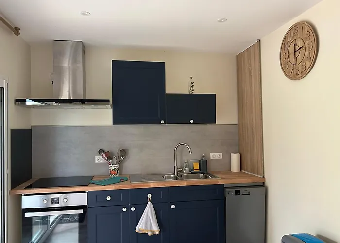 Le Domaine De La Claire Fontaine -chambres D'hotes 4* Montvalent