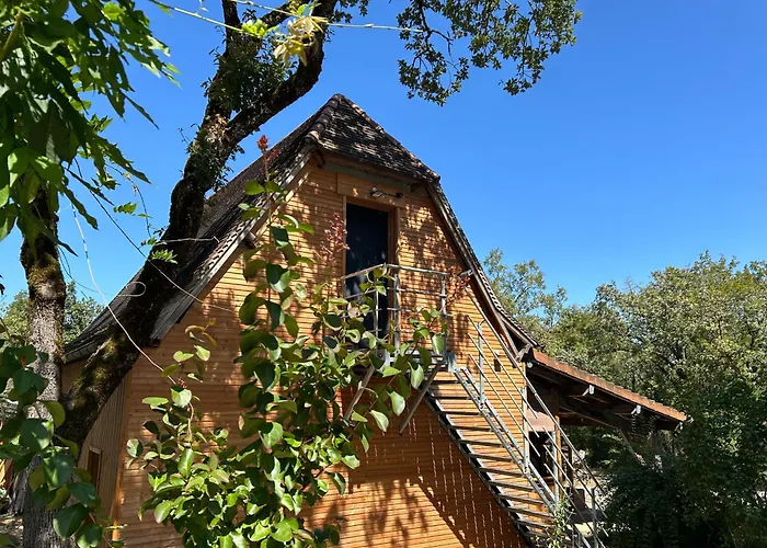 Le Domaine De La Claire Fontaine -chambres D'hotes B&B Montvalent