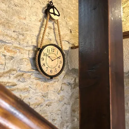 Bed & Breakfast Le Domaine De La Claire Fontaine -chambres D'hotes Montvalent