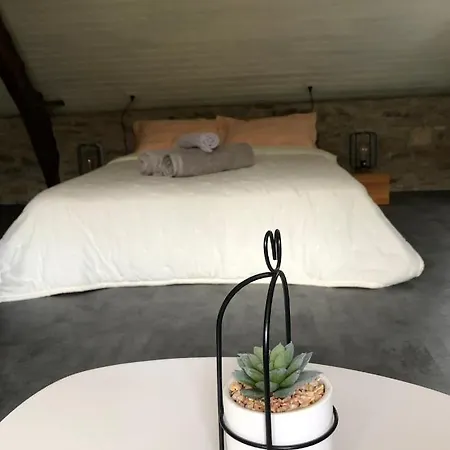 Bed & Breakfast Le Domaine De La Claire Fontaine -chambres D'hotes