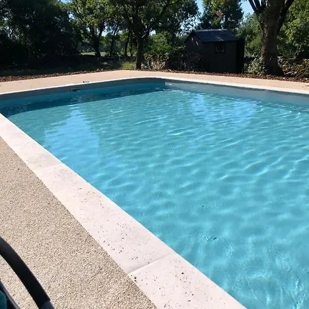 Bed & Breakfast Le Domaine De La Claire Fontaine -chambres D'hotes