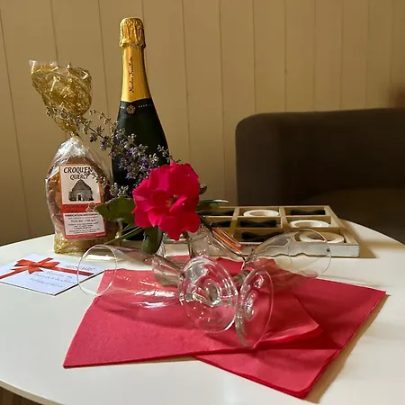 Le Domaine De La Claire Fontaine -chambres D'hotes