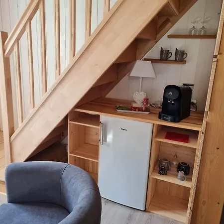 Le Domaine De La Claire Fontaine -chambres D'hotes Bed and breakfast Montvalent
