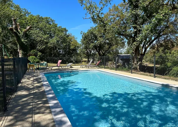 Bed & Breakfast Le Domaine De La Claire Fontaine -chambres D'hotes