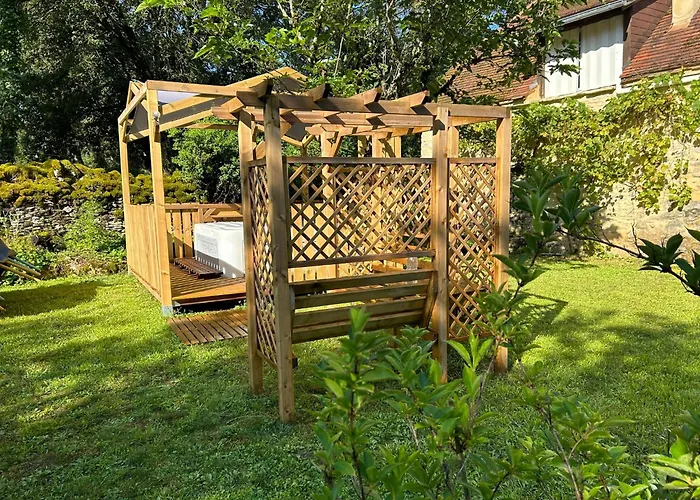 Bed & Breakfast Le Domaine De La Claire Fontaine -chambres D'hotes