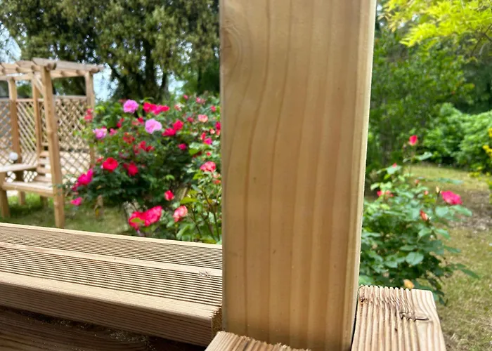 Le Domaine De La Claire Fontaine -chambres D'hotes Montvalent